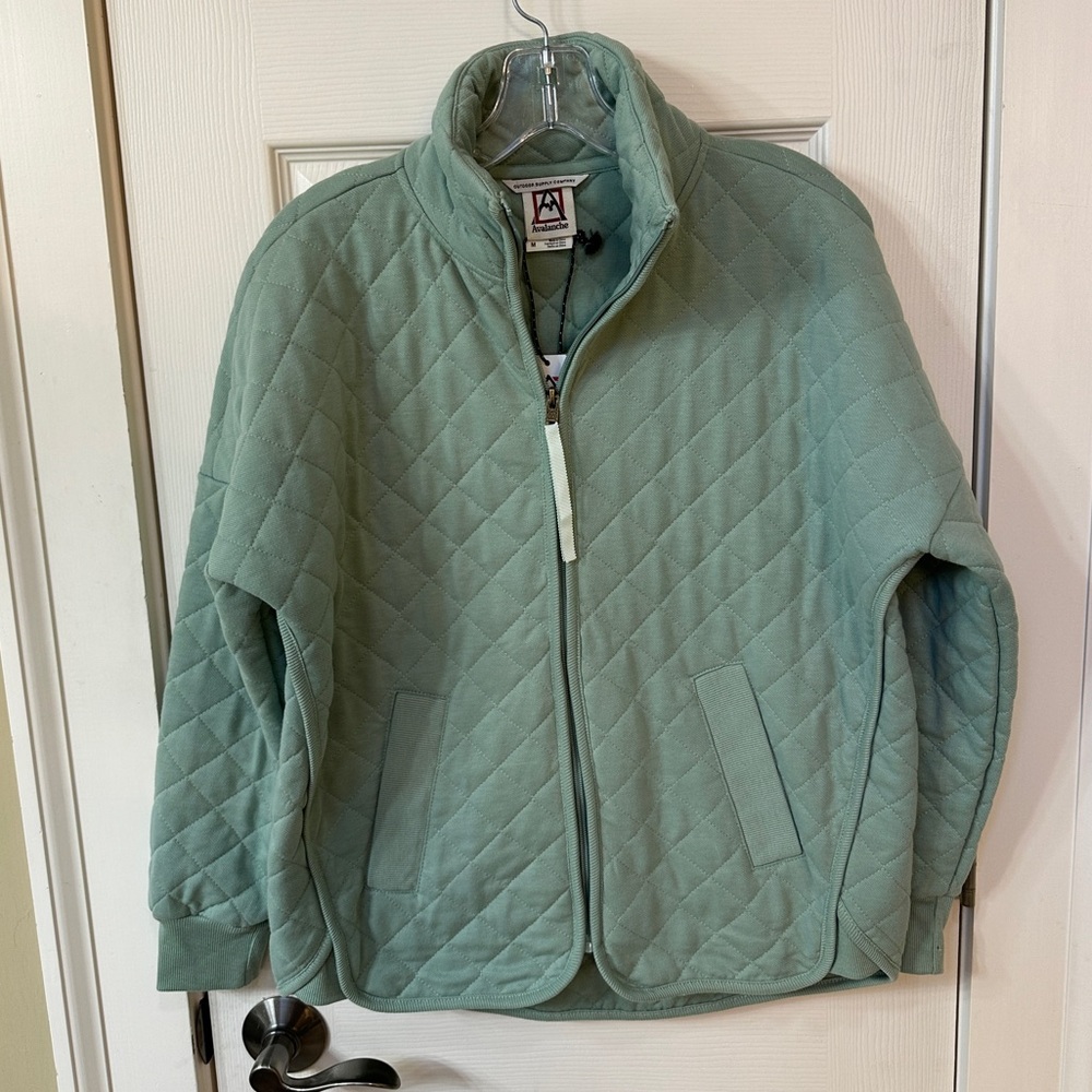 Avalanche Quilted Puffer Jacket in Sage